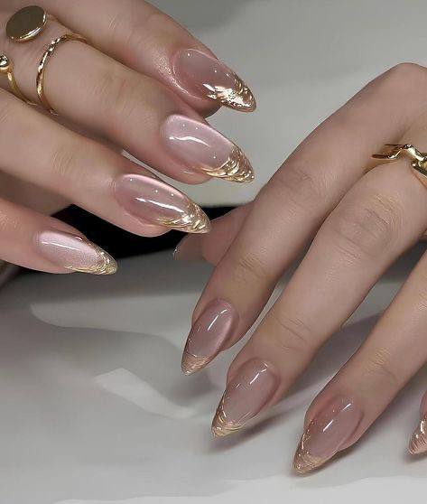Discover top-tier nail care services at a stylish nail salon New Orleans.